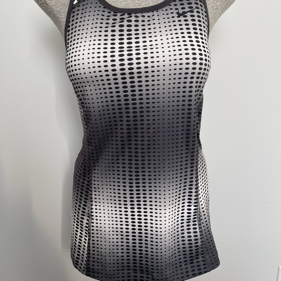 NIKE Dri-Fit Tank with attached Bra - Picture 2 of 9